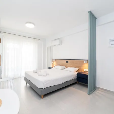 Ferienwohnung Antigone Residential Complex Ofrínion Exterior foto