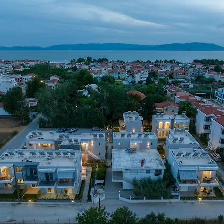 Ferienwohnung Antigone Residential Complex Ofrínion Exterior foto