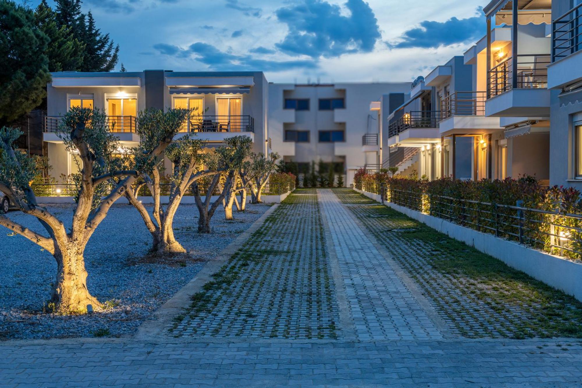 Antigone Residential Complex * Ofrínion
